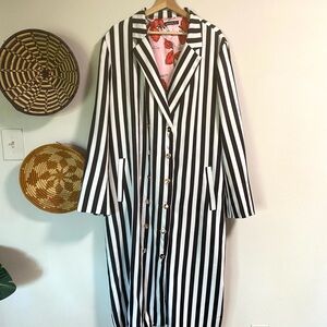 SHEIN X Black/White Striped Belted Trench Jacket With Pink/Red Floral Interior